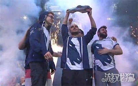 了一场视觉 了一场视觉