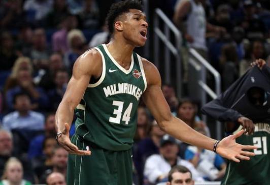 少年提供了 少年提供了