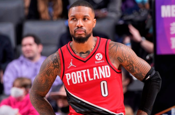 更是在网络 更是在网络