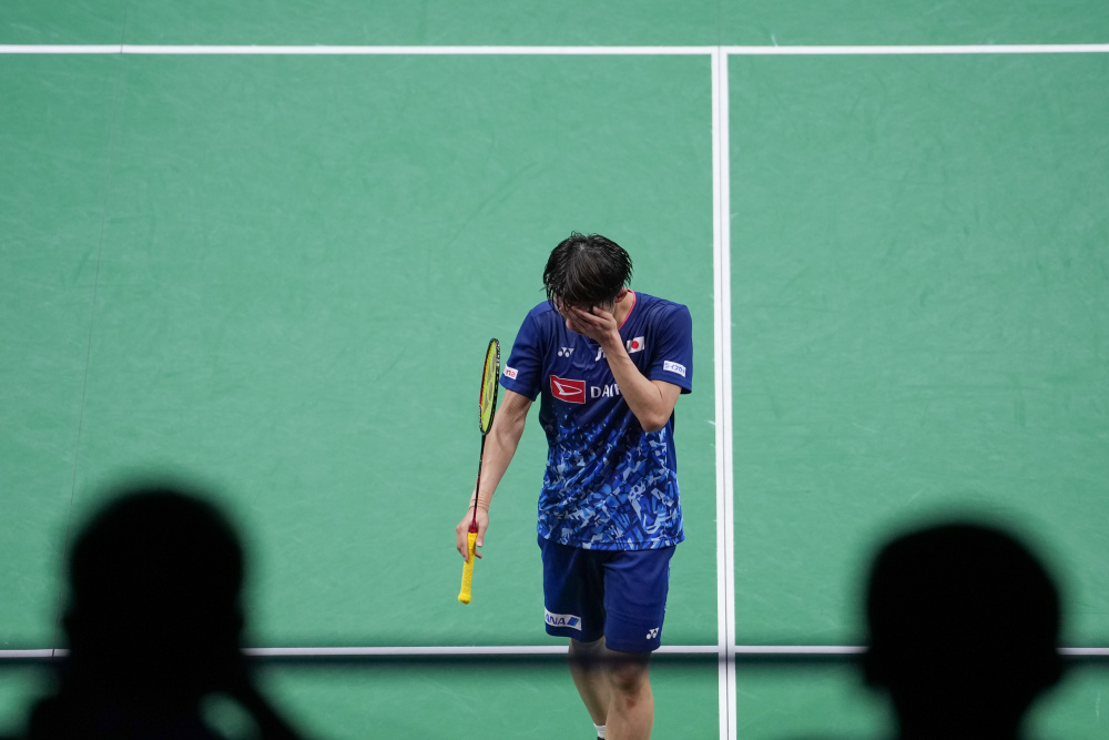 进攻来扳回 进攻来扳回