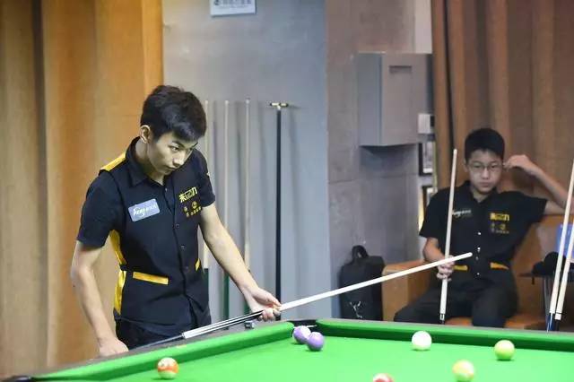 建立器材台 建立器材台