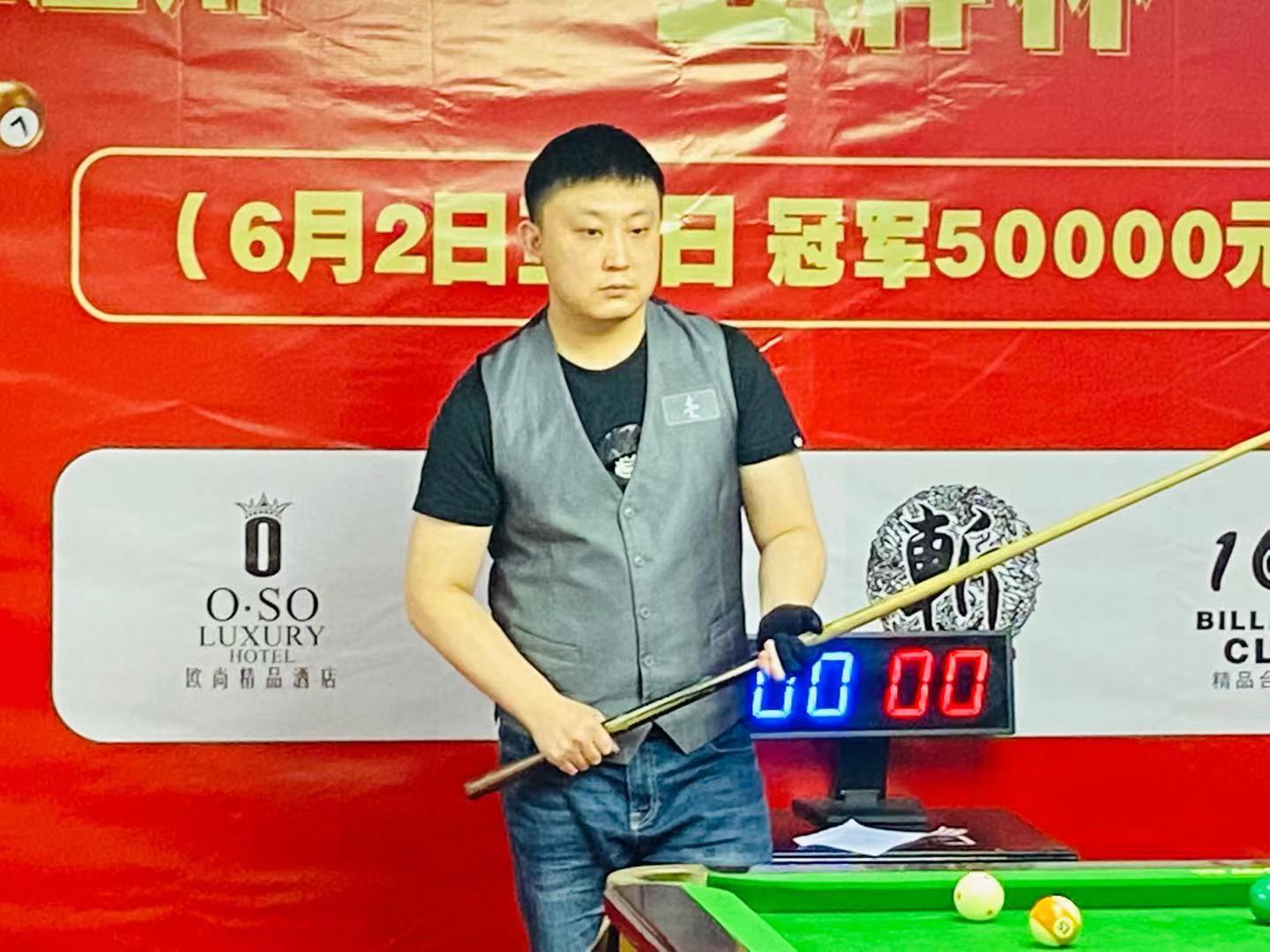 先发与中轴 先发与中轴